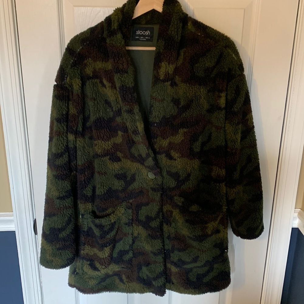 Camo Sherpa